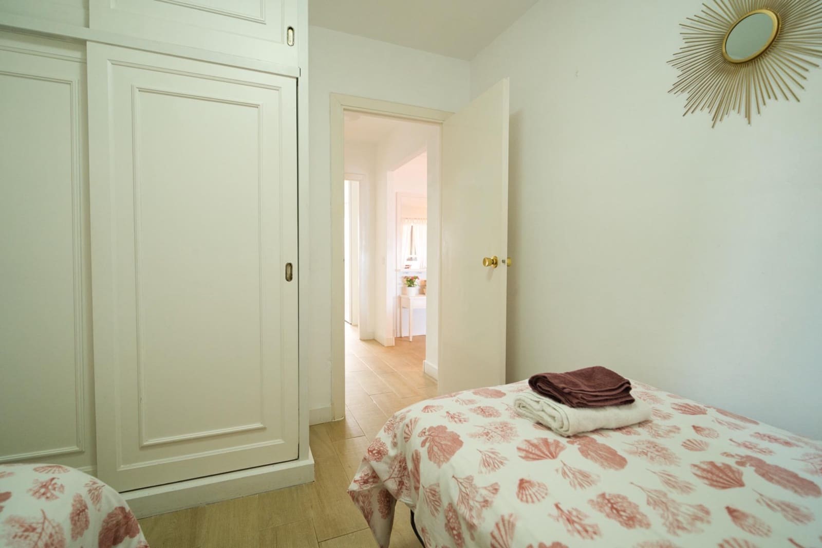 2 Zimmer Apartment zu verkaufen in Los Cristianos mit Pool - 499.000 € (Ref: 9814979)
