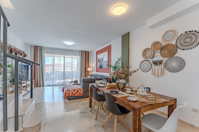 Apartamento de 2 habitaciones en Puerto Santiago, Santiago del Teide en venta con piscina garaje - 450.000 € (Ref: 9814983)