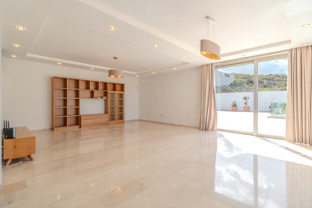5 sovrum Villa till salu i Roque del Conde med pool garage - 2 100 000 € (Ref: 9814985)