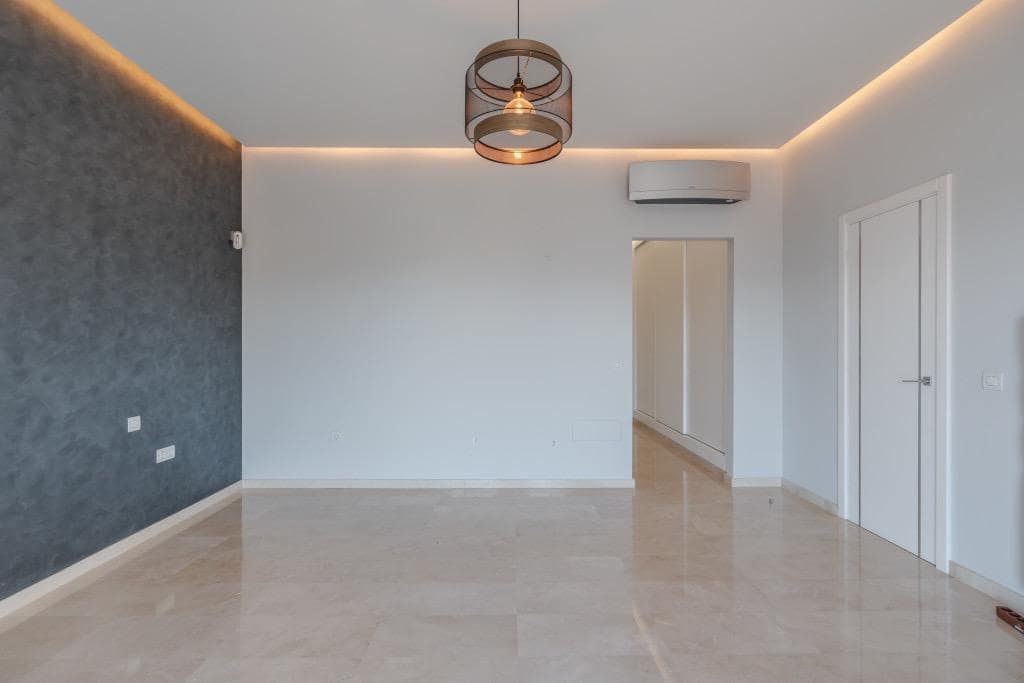 5 sovrum Villa till salu i Roque del Conde med pool garage - 2 100 000 € (Ref: 9814985)