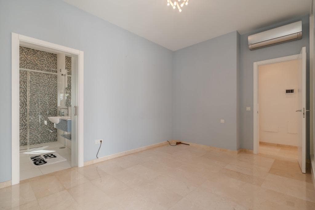 5 sovrum Villa till salu i Roque del Conde med pool garage - 2 100 000 € (Ref: 9814985)