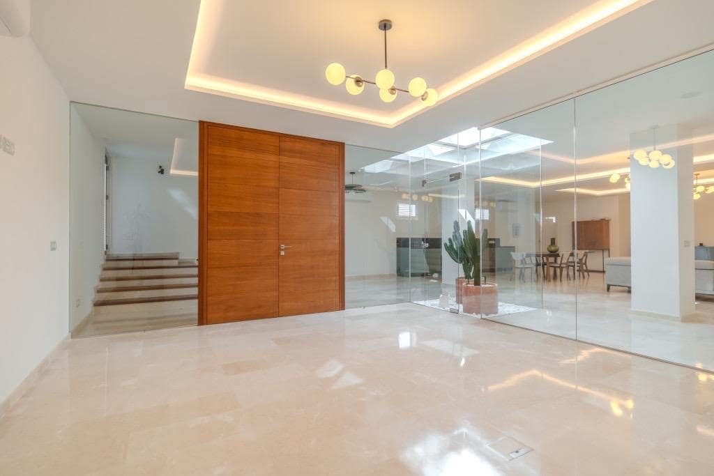 5 sovrum Villa till salu i Roque del Conde med pool garage - 2 100 000 € (Ref: 9814985)
