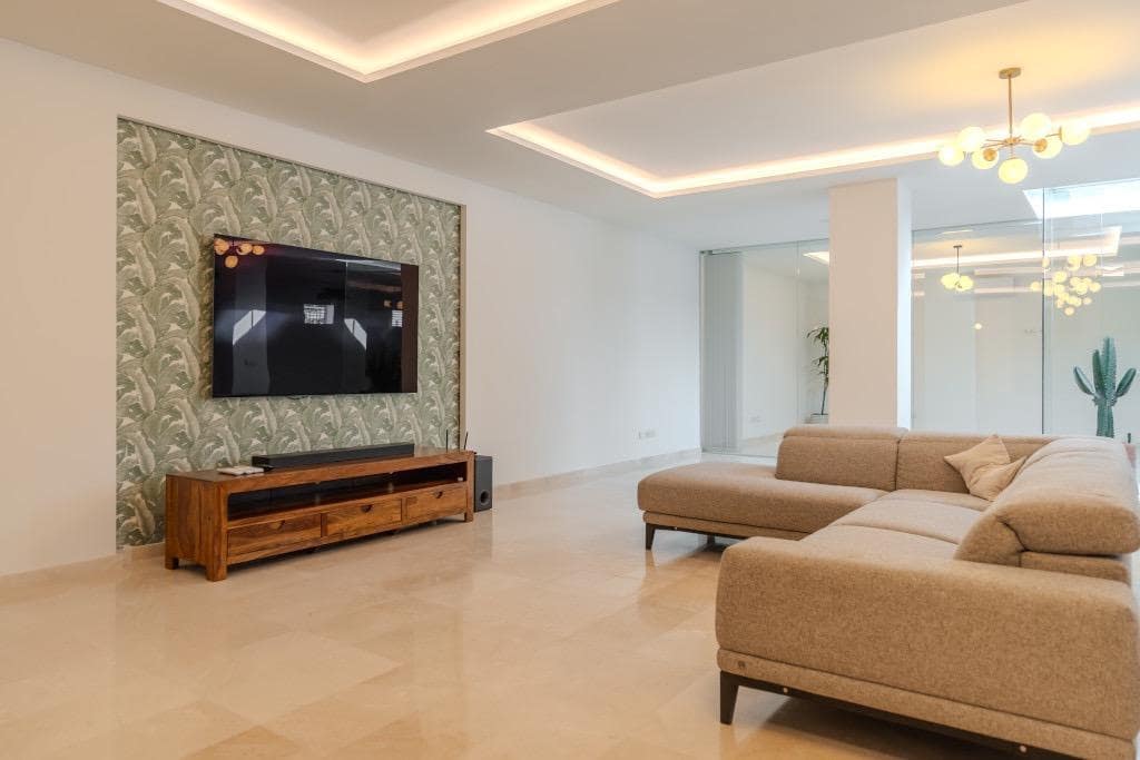 5 sovrum Villa till salu i Roque del Conde med pool garage - 2 100 000 € (Ref: 9814985)