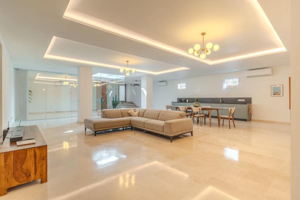 5 sovrum Villa till salu i Roque del Conde med pool garage - 2 100 000 € (Ref: 9814985)