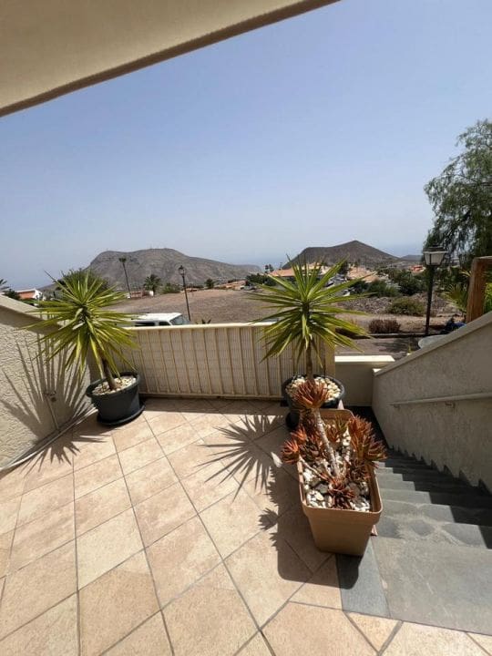 2 Zimmer Villa zu verkaufen in Chayofa mit Garage - 410.000 € (Ref: 9814989)
