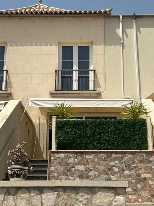2 Zimmer Villa zu verkaufen in Chayofa mit Garage - 410.000 € (Ref: 9814989)