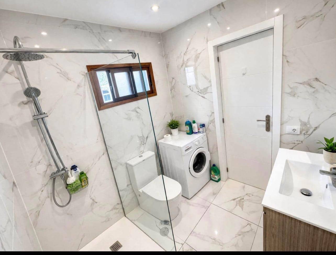 1 Zimmer Apartment zu verkaufen in Costa Adeje mit Pool - 319.000 € (Ref: 9814991)