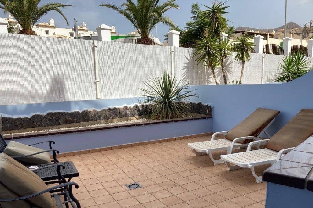 1 Zimmer Apartment zu verkaufen in Los Cristianos mit Pool Garage - 270.000 € (Ref: 9814992)