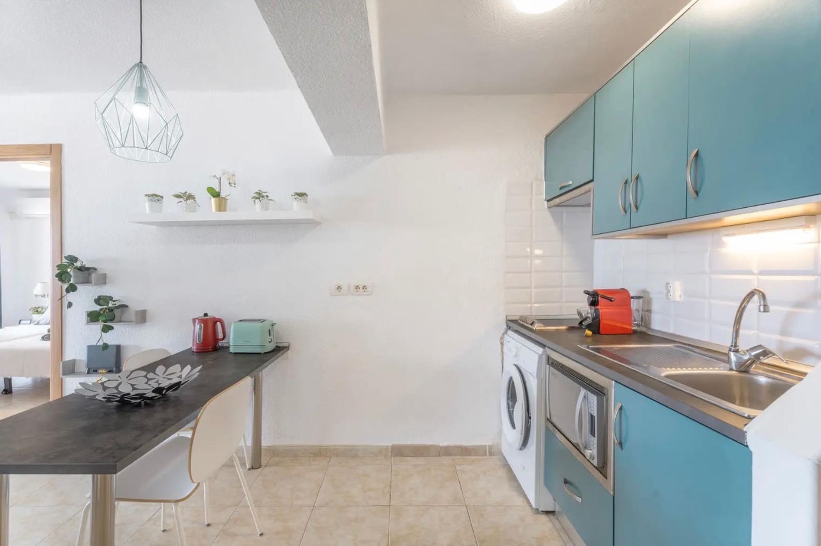 Apartamento de 1 habitación en Costa Adeje en venta con piscina - 320.000 € (Ref: 9815853)