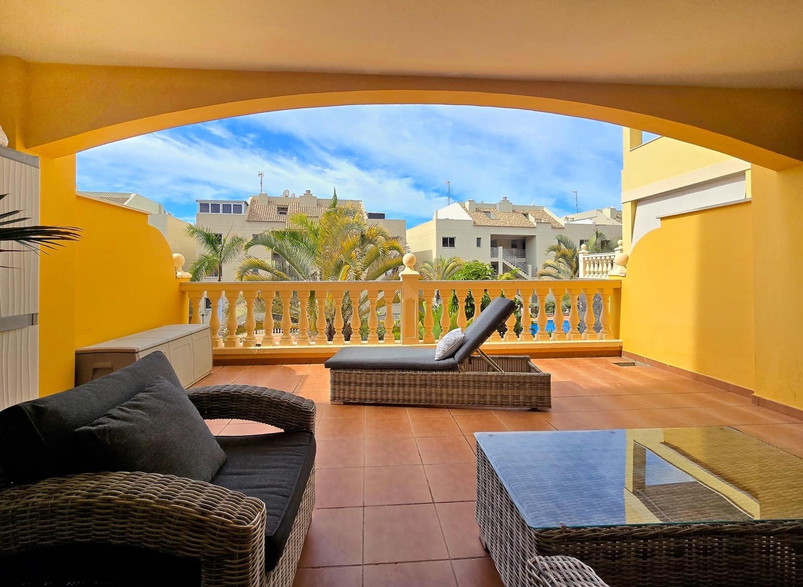 1 slaapkamer Appartement te koop in Palm-Mar met zwembad - € 295.000 (Ref: 9831539)