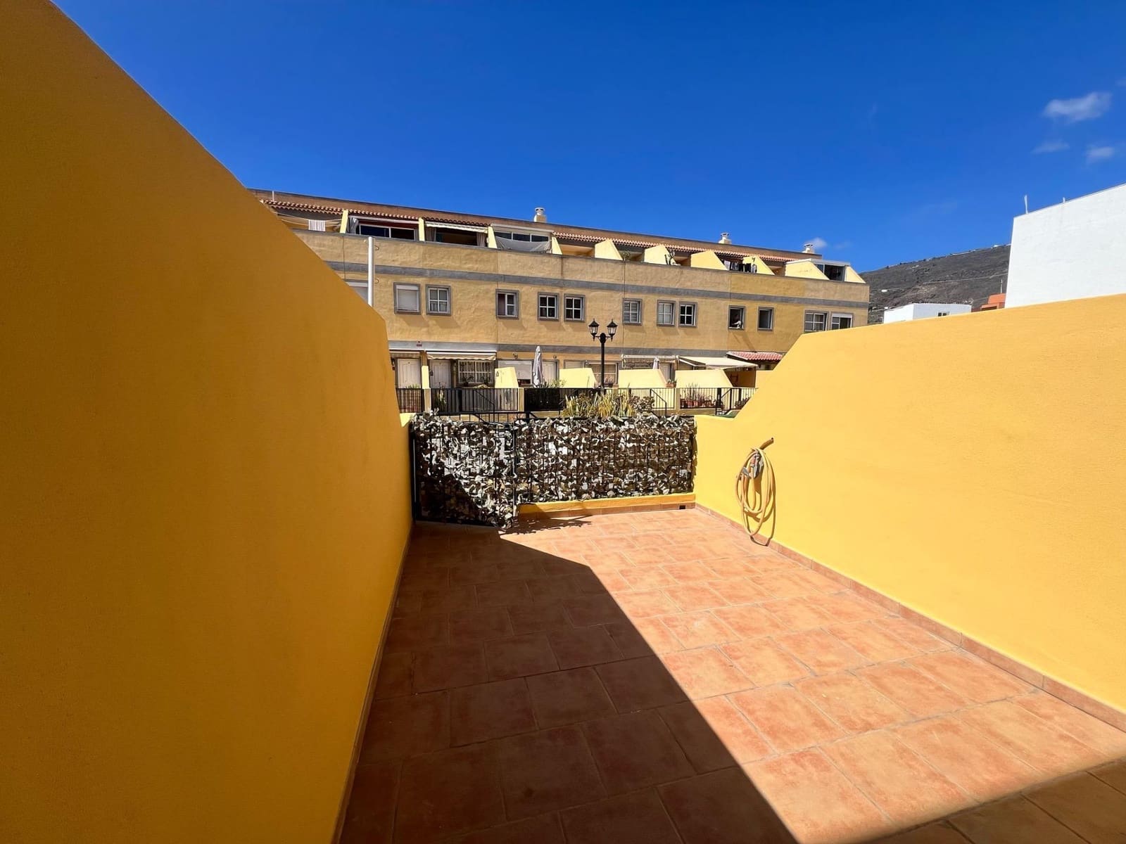 3 bedroom Apartment for sale in Valle de San Lorenzo with garage - € 290,000 (Ref: 9836673)
