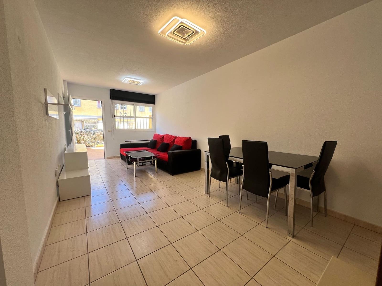 3 bedroom Apartment for sale in Valle de San Lorenzo with garage - € 290,000 (Ref: 9836673)