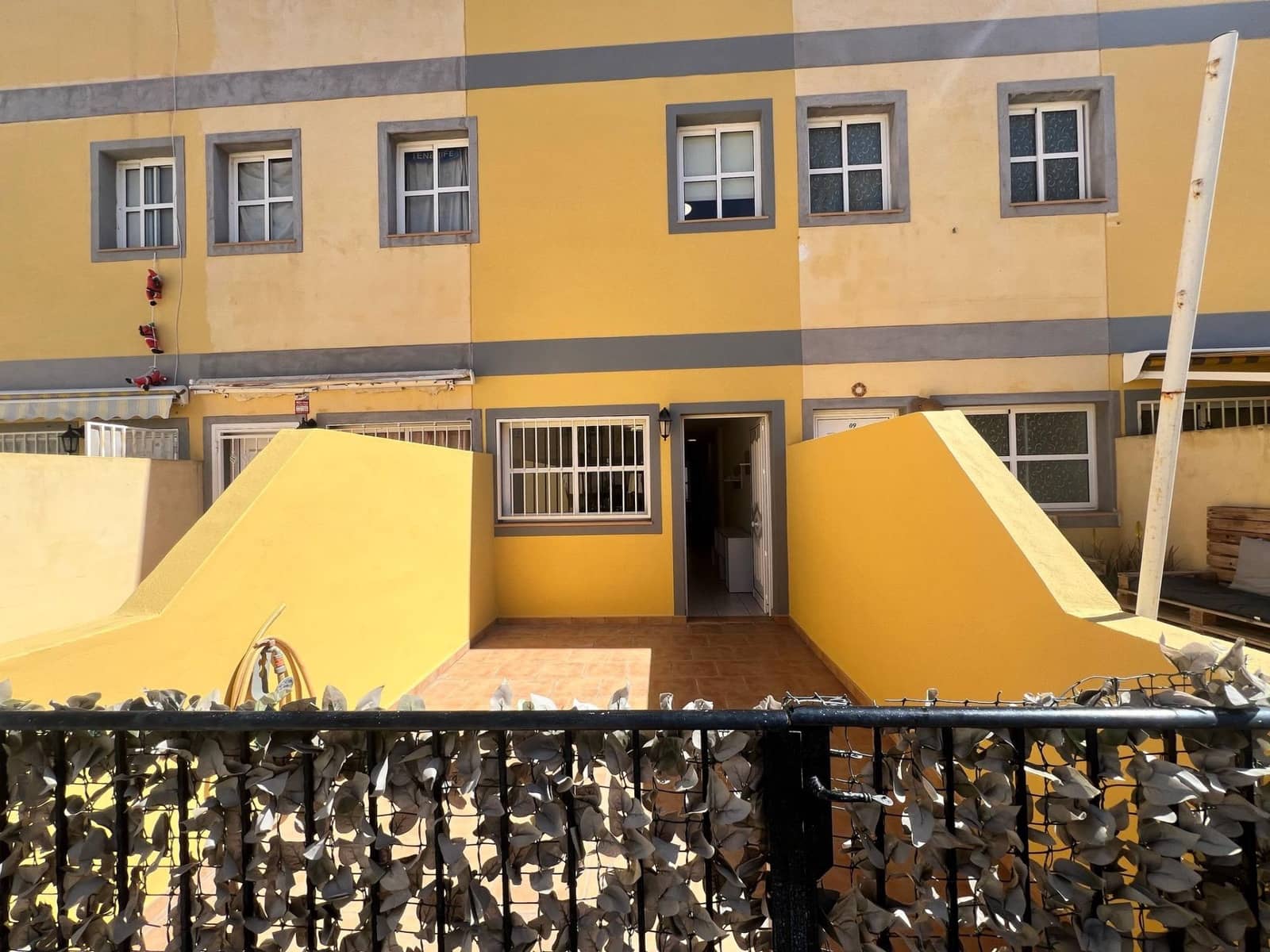 3 bedroom Apartment for sale in Valle de San Lorenzo with garage - € 290,000 (Ref: 9836673)