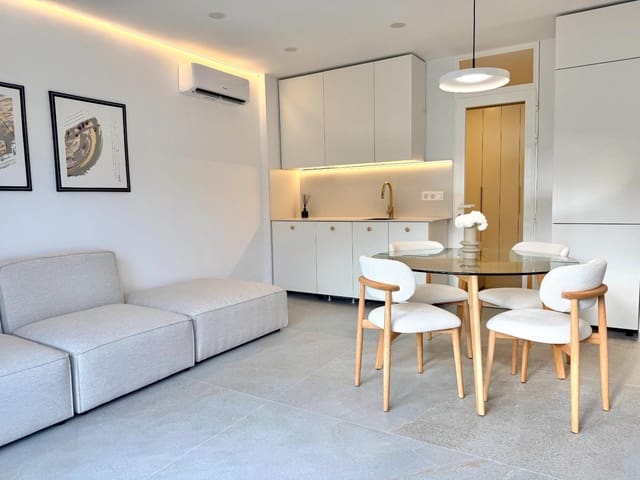 2 soveværelse Lejlighed til salg i Los Abrigos, Granadilla de Abona - € 320.000 (Ref: 9836675)