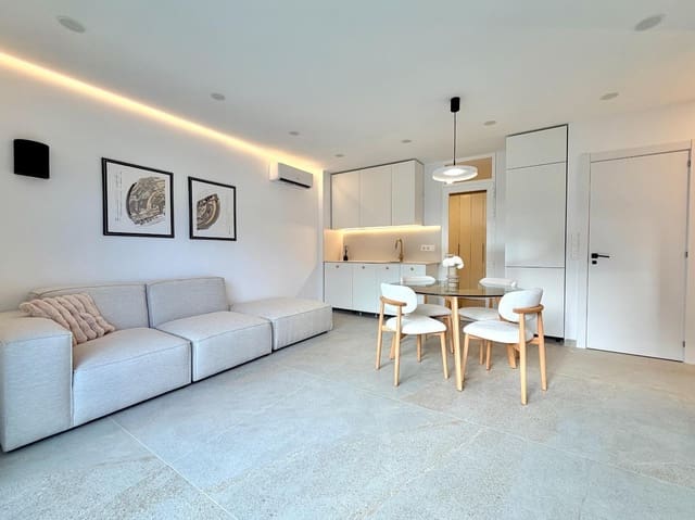 2 soveværelse Lejlighed til salg i Los Abrigos, Granadilla de Abona - € 320.000 (Ref: 9836675)