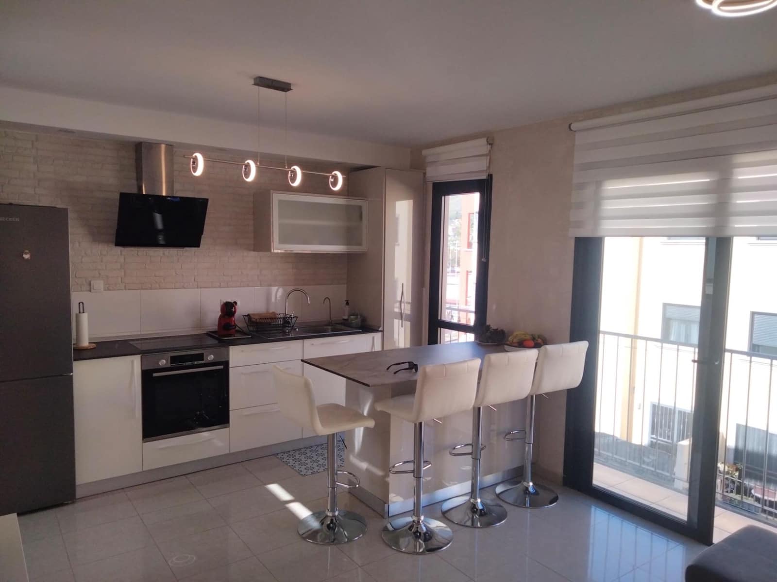2 bedroom Apartment for sale in Adeje with garage - € 274,900 (Ref: 9849383)