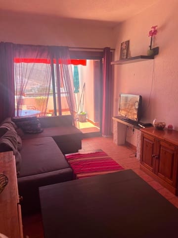 1 sypialnia Apartament na sprzedaż w Los Cristianos, Arona z basenem - 255 000 € (Ref: 9892380)