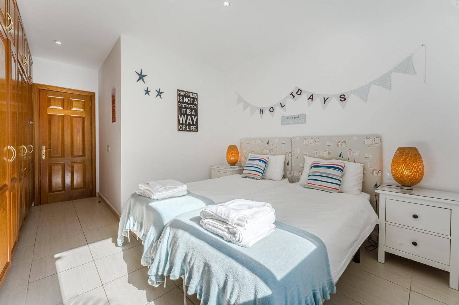 6 quarto Moradia para venda em Playa de la Arena com piscina garagem - 1 195 000 € (Ref: 9913182)