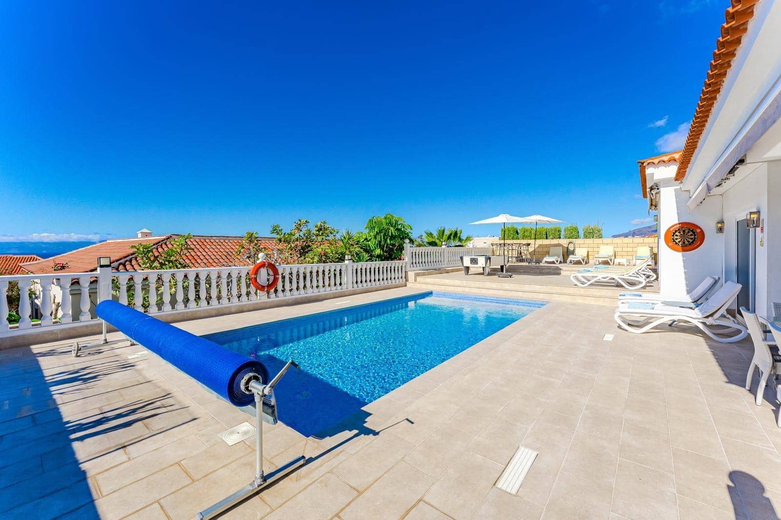 6 quarto Moradia para venda em Playa de la Arena com piscina garagem - 1 195 000 € (Ref: 9913182)