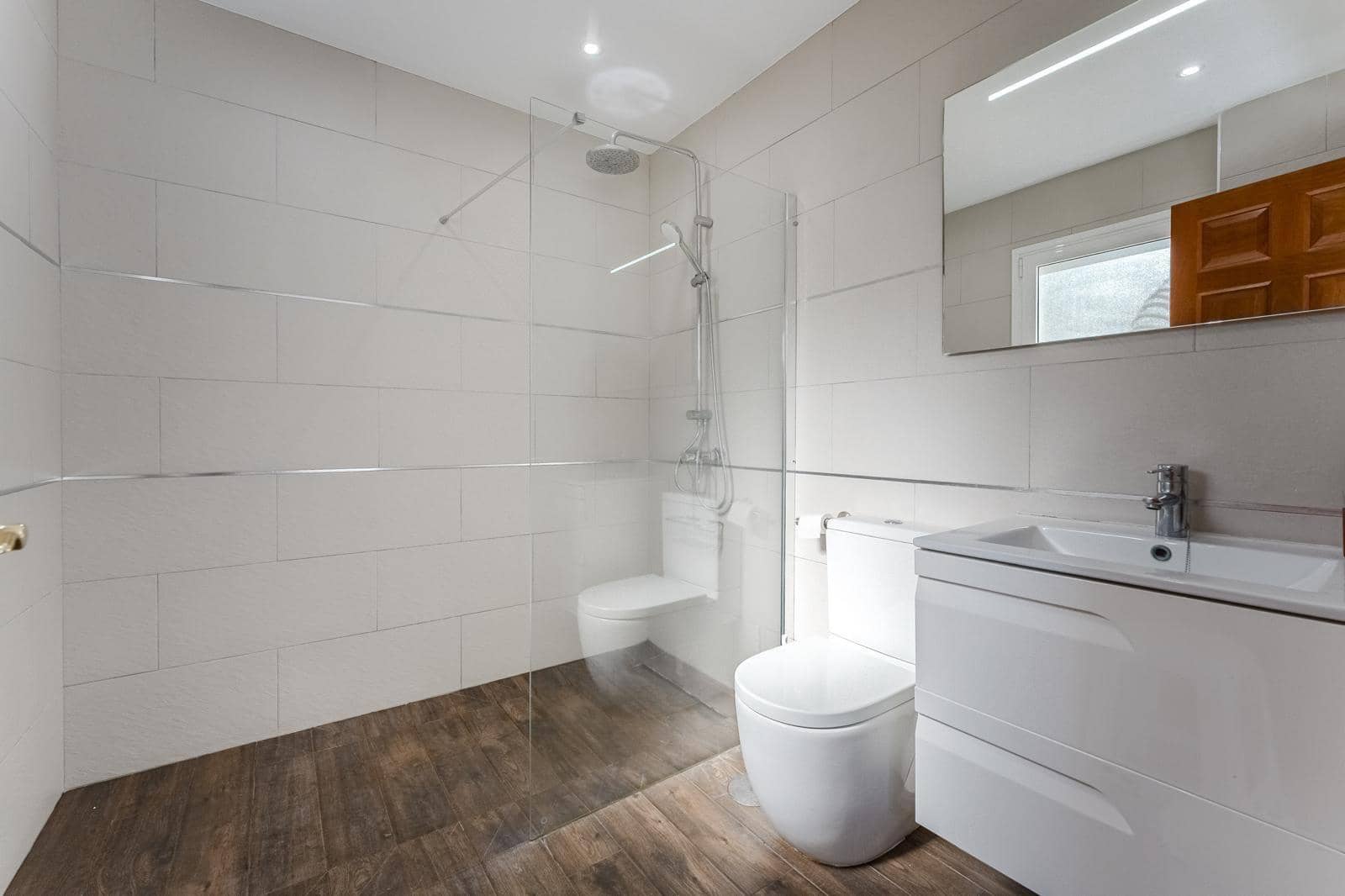 6 quarto Moradia para venda em Playa de la Arena com piscina garagem - 1 195 000 € (Ref: 9913182)