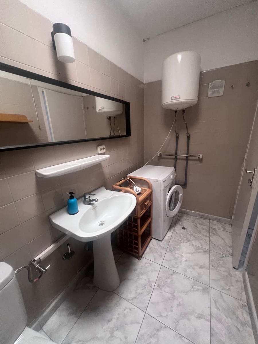 2 quarto Apartamento para arrendar em Arona com piscina - 1 200 € (Ref: 9927411)
