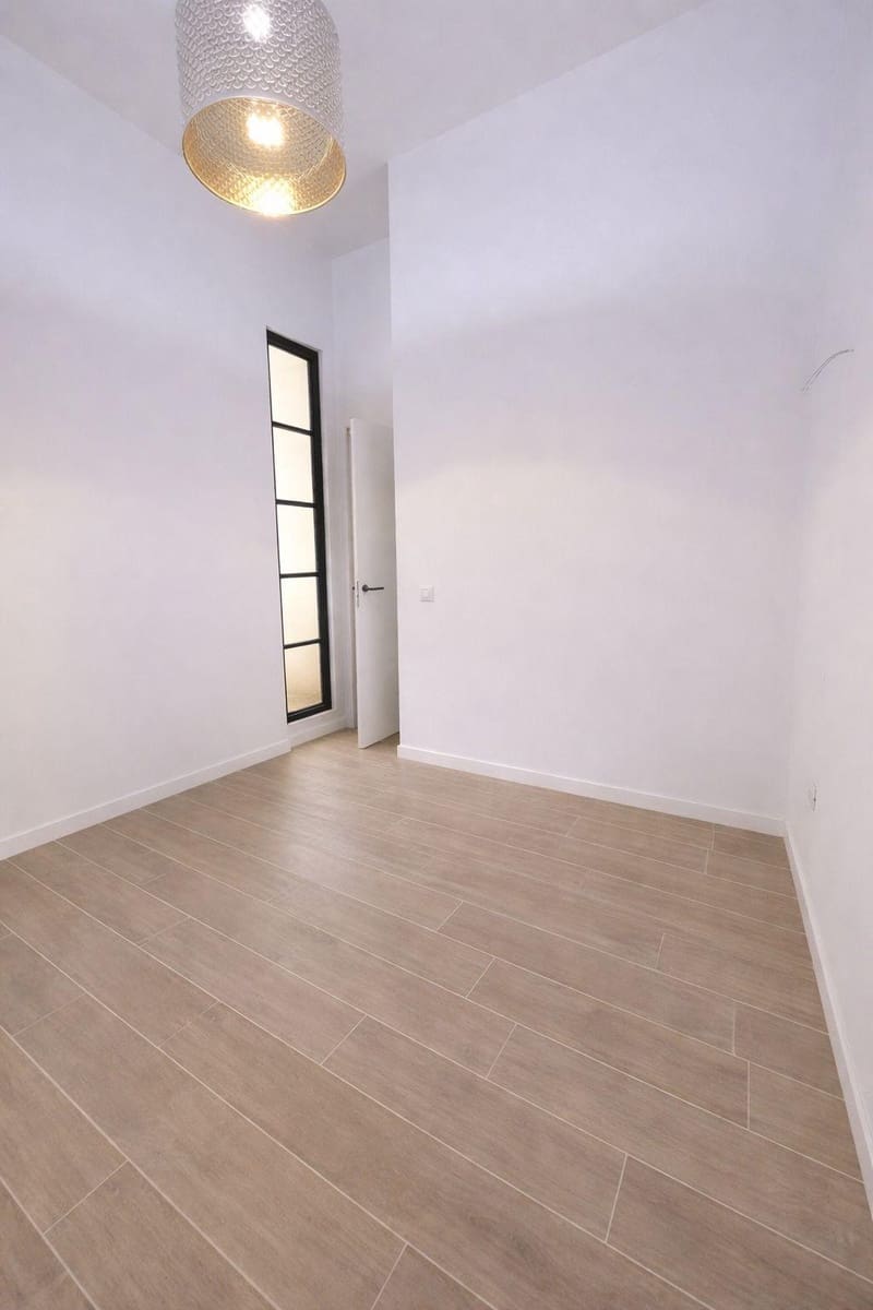 2 soverom Leilighet til salgs i Santa Cruz de Tenerife - € 229 000 (Ref: 9945725)