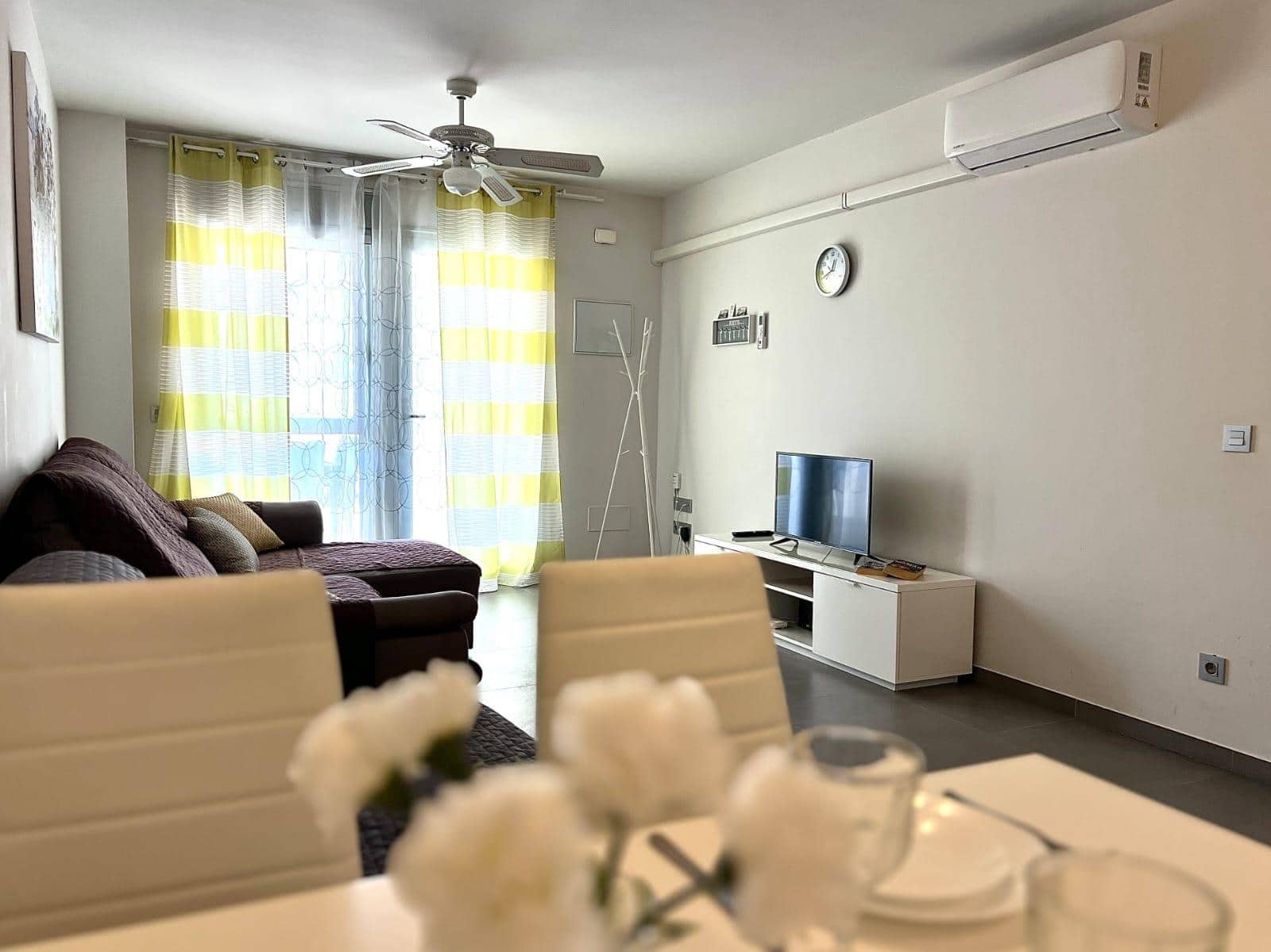 Apartamento de 2 habitaciones en La Tejita en venta con piscina garaje - 325.000 € (Ref: 9959799)