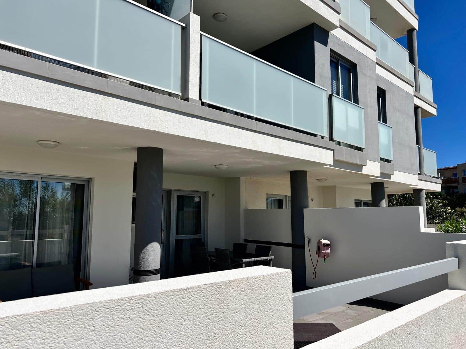 Apartamento de 2 habitaciones en La Tejita en venta con piscina garaje - 325.000 € (Ref: 9959799)