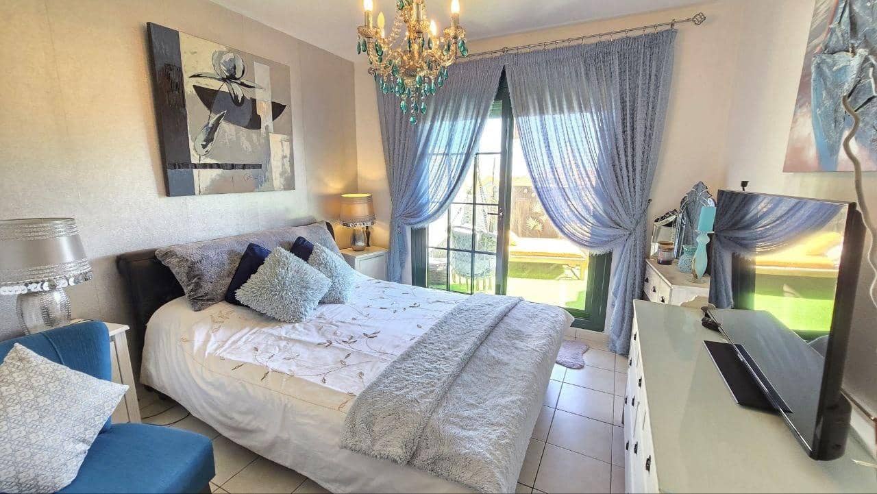 3 Zimmer Reihenhaus zu verkaufen in Llano del Camello mit Pool Garage - 379.995 € (Ref: 9998822)