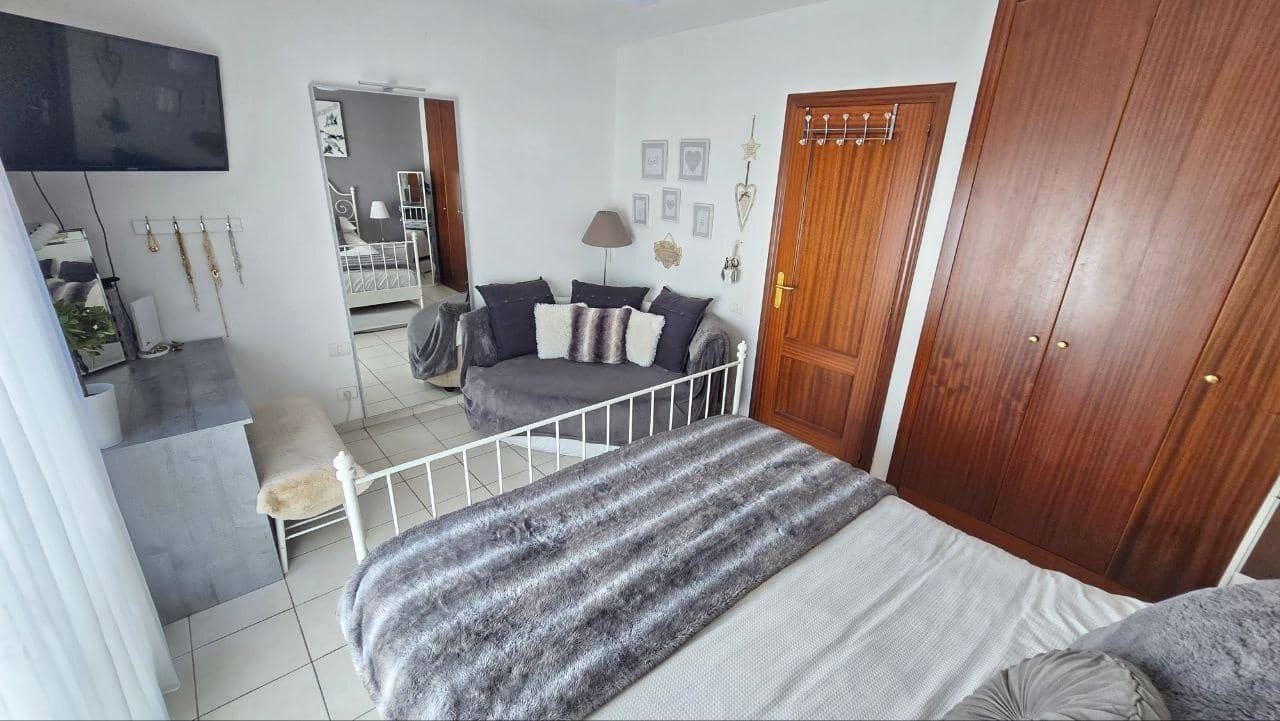 3 Zimmer Reihenhaus zu verkaufen in Llano del Camello mit Pool Garage - 379.995 € (Ref: 9998822)