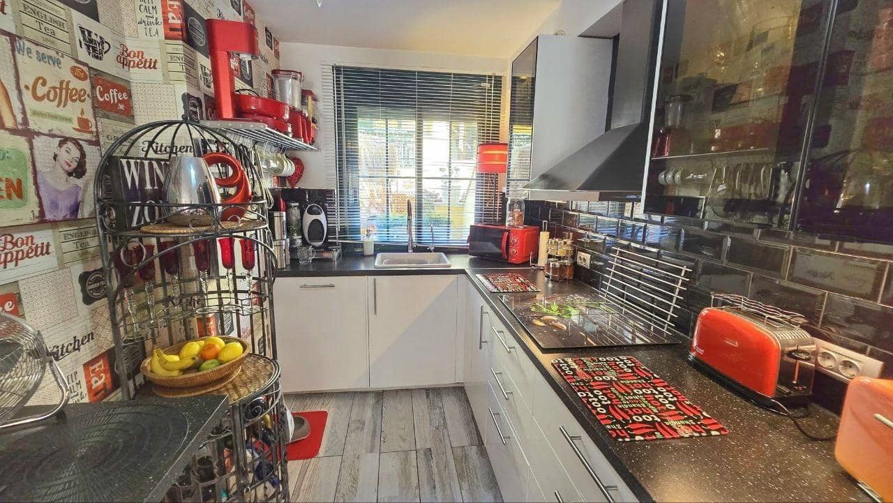 3 Zimmer Reihenhaus zu verkaufen in Llano del Camello mit Pool Garage - 379.995 € (Ref: 9998822)