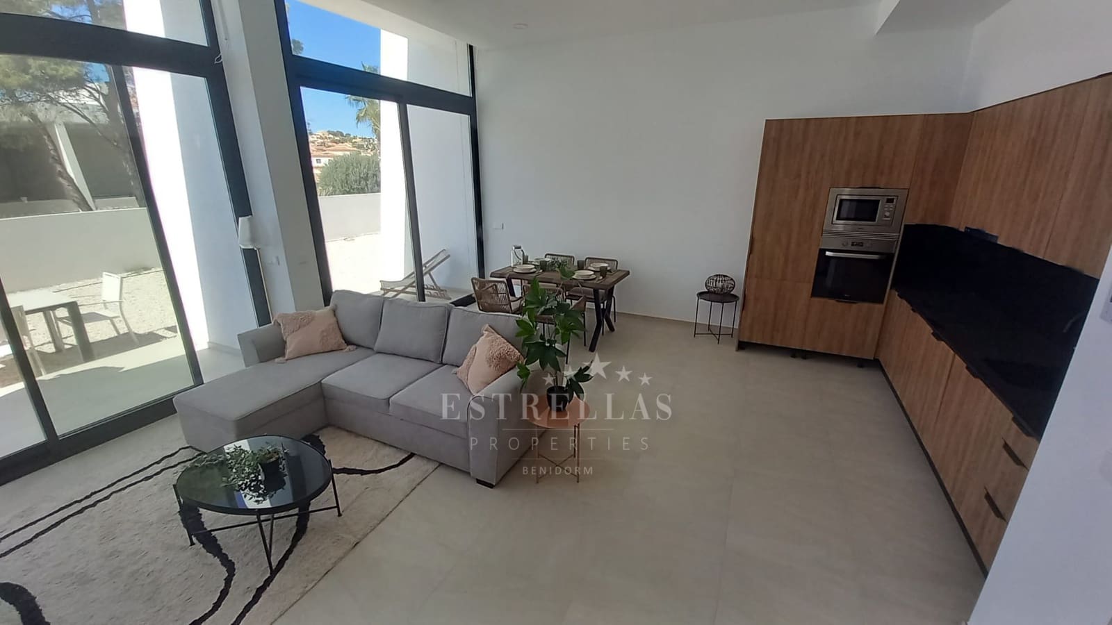 3 soverom Bungalow til salgs i Calpe / Calp med svømmebasseng garasje - € 505 000 (Ref: 7857086)
