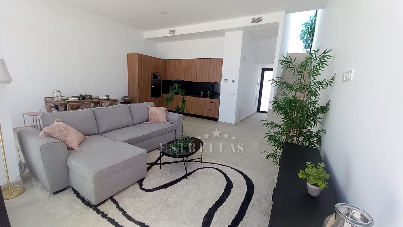 3 soverom Bungalow til salgs i Calpe / Calp med svømmebasseng garasje - € 505 000 (Ref: 7857086)