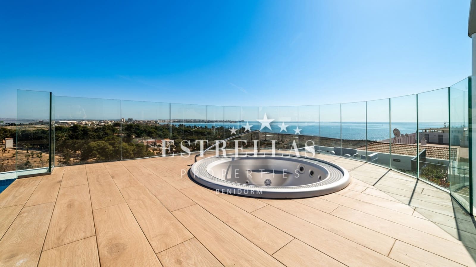 3 slaapkamer Appartement te koop in Torrevieja met zwembad garage - € 412.000 (Ref: 7863641)