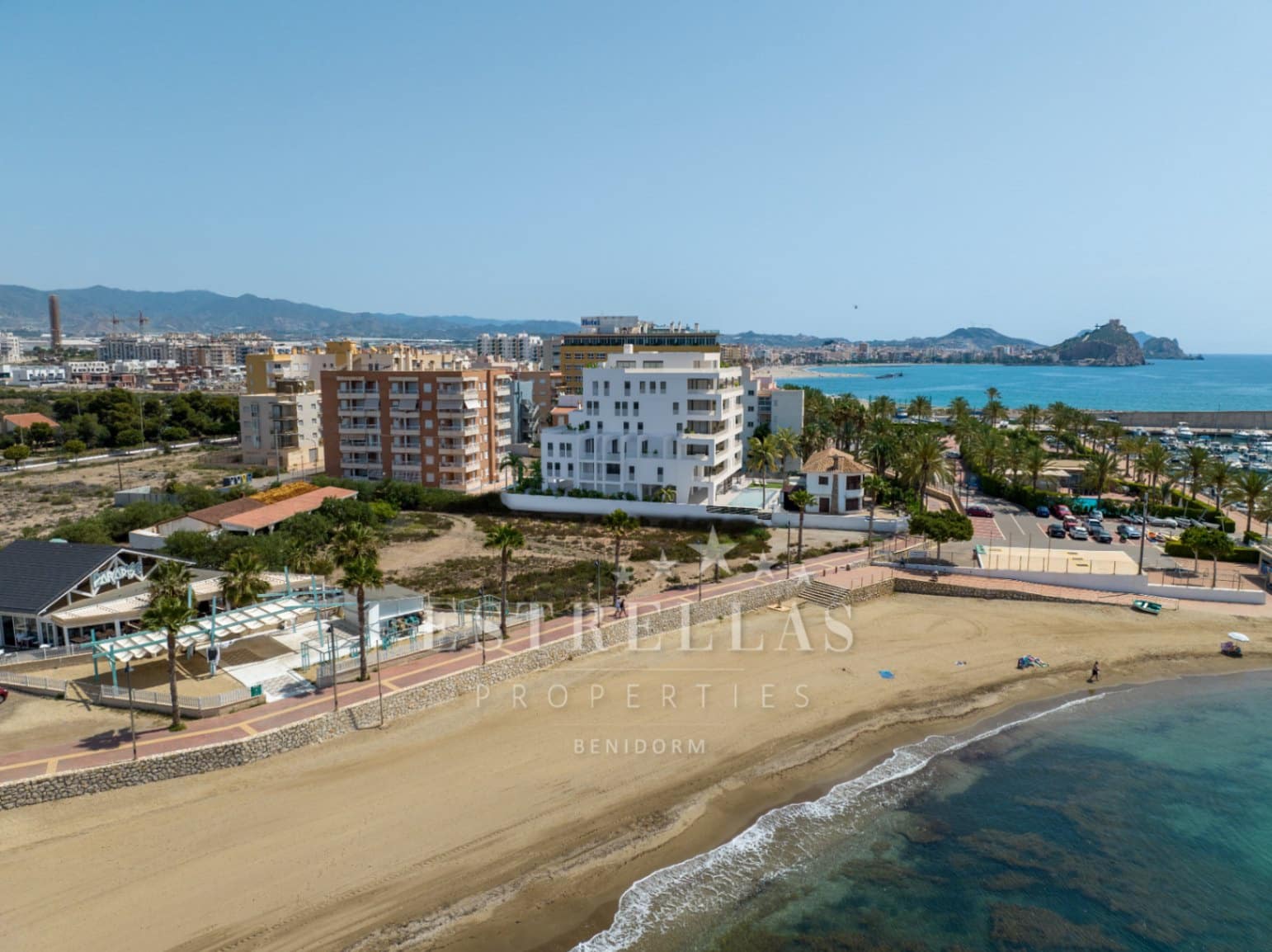 3 slaapkamer Penthouse te koop in Aguilas met zwembad garage - € 880.000 (Ref: 8123395)
