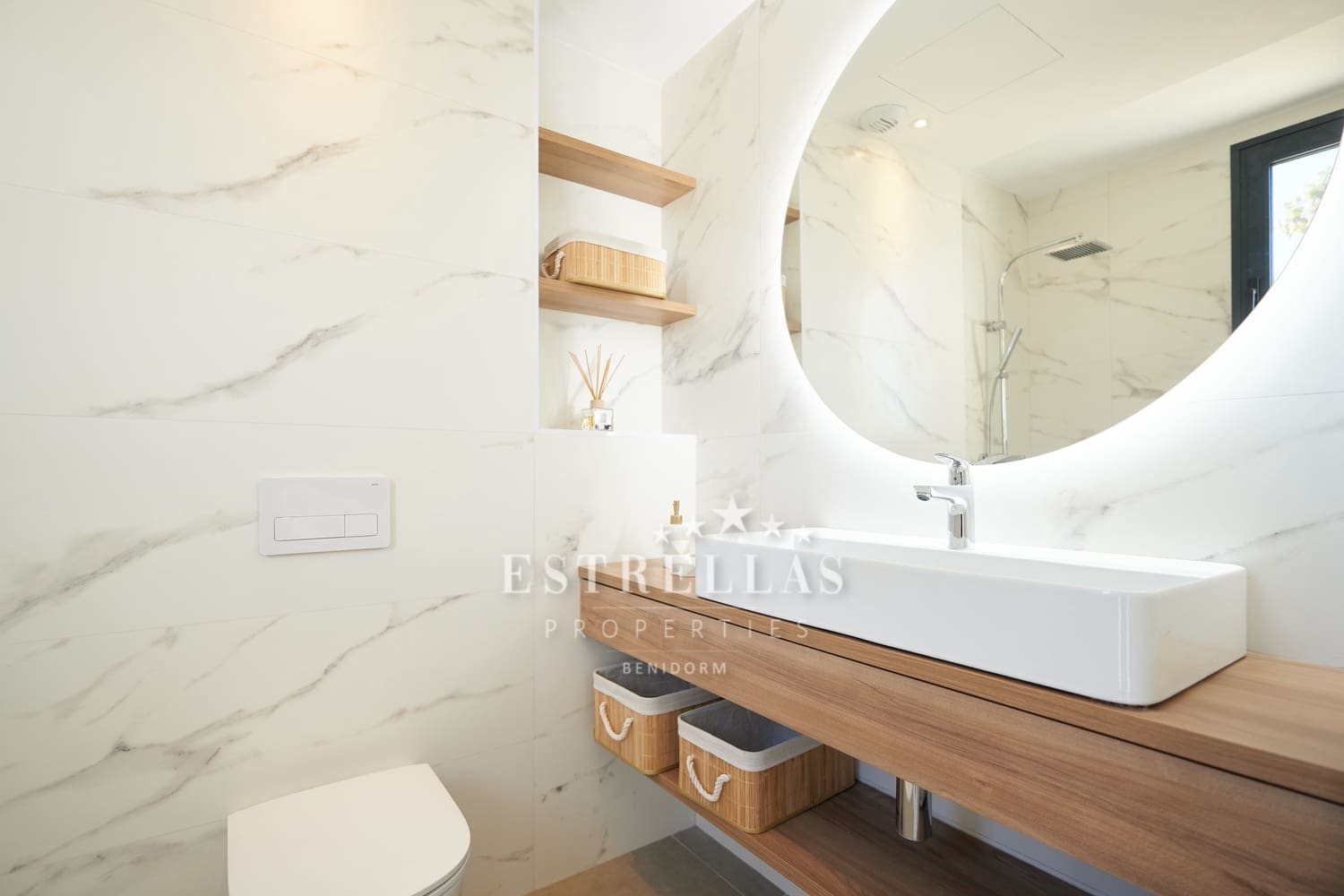 3 soverom Villa til salgs i Playa de San Juan - € 575 000 (Ref: 8147507)