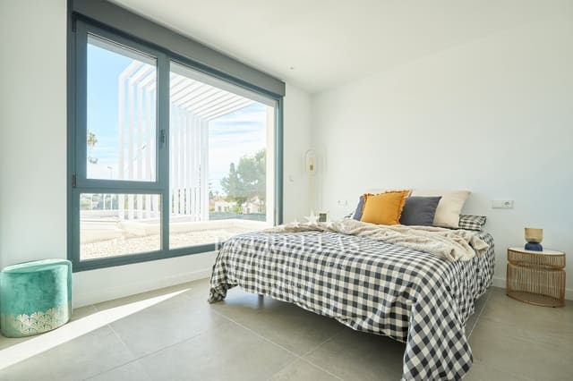 3 soveværelse Villa til salg i Playa de San Juan, Alicante by - € 575.000 (Ref: 8147507)