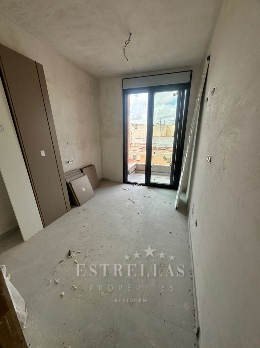 2 sypialnia Apartament na sprzedaż w Torrevieja z basenem - 299 000 € (Ref: 8165263)