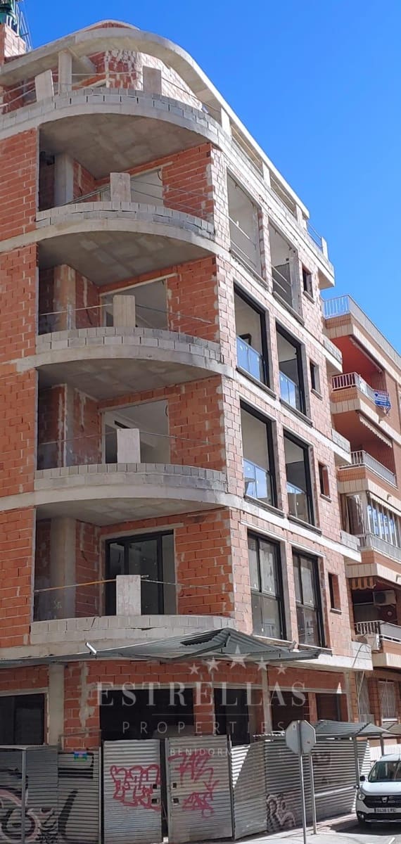 2 sypialnia Apartament na sprzedaż w Torrevieja z basenem - 299 000 € (Ref: 8165263)