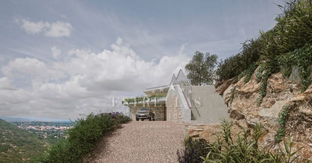 3 makuuhuone Huvila myytävänä paikassa Dénia mukana uima-altaan 
autotalli - 1 850 000 € (Ref: 8198886)