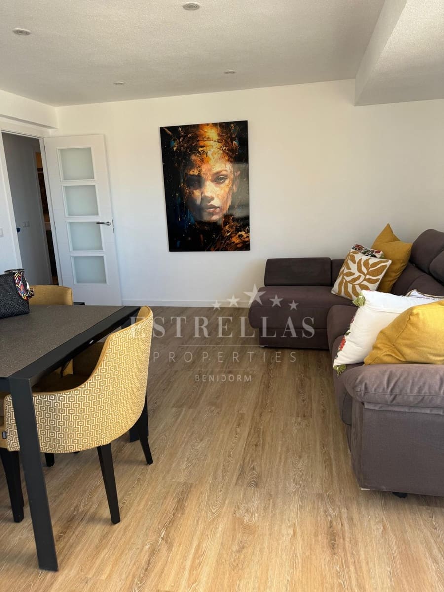 3 soverom Leilighet til leie i Benidorm med svømmebasseng garasje - € 1 550 (Ref: 8433224)