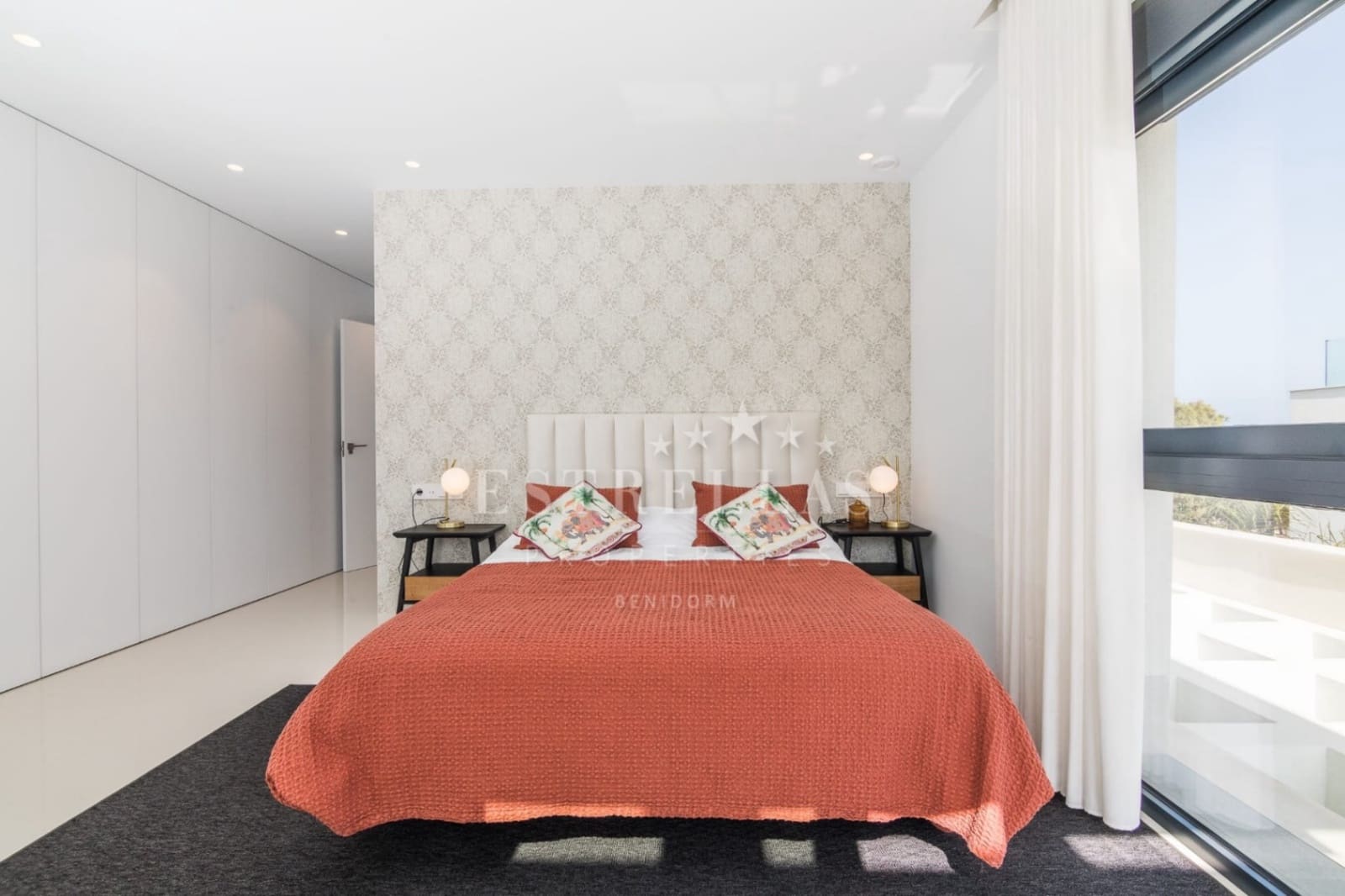 Chalet de 3 habitaciones en Finestrat en venta con piscina garaje - 1.300.000 € (Ref: 8436041)