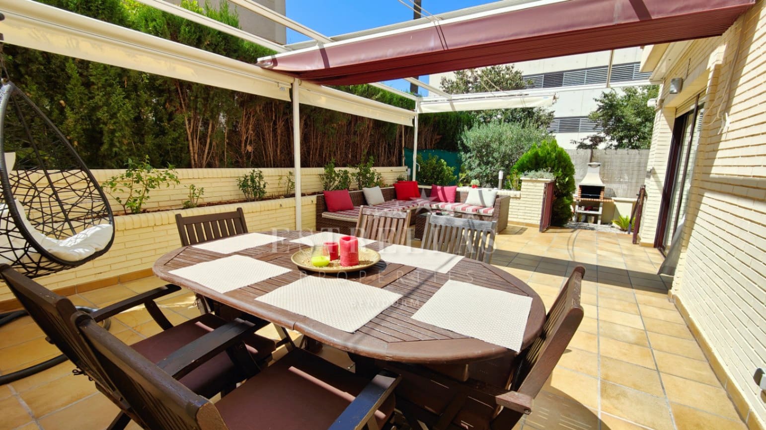 2 soverom Leilighet til salgs i Alfaz del Pi / L'Alfas del Pi med svømmebasseng - € 279 000 (Ref: 8475187)