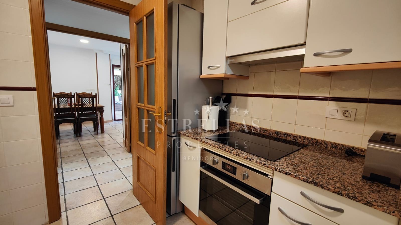 2 soverom Leilighet til salgs i Alfaz del Pi / L'Alfas del Pi med svømmebasseng - € 279 000 (Ref: 8475187)