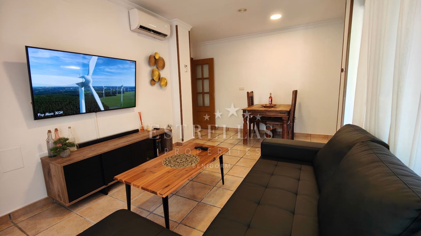 2 soverom Leilighet til salgs i Alfaz del Pi / L'Alfas del Pi med svømmebasseng - € 279 000 (Ref: 8475187)