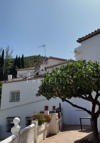 4 slaapkamer Villa te koop in Benahavís pueblo, Benahavís met zwembad garage - € 950.000 (Ref: 8486760)