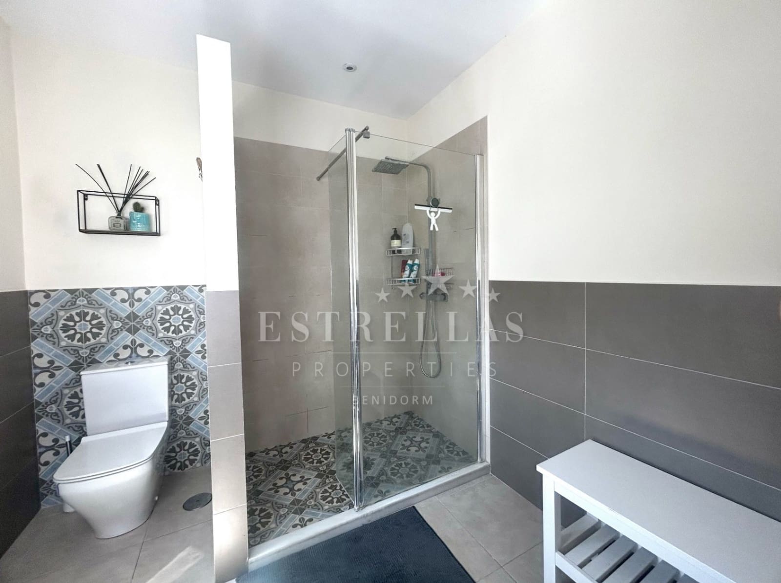 4 slaapkamer Villa te koop in Benahavis met zwembad garage - € 950.000 (Ref: 8486760)