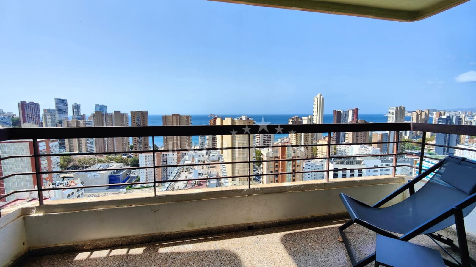 1 soveværelse Lejlighed til salg i Benidorm med swimmingpool garage - € 183.000 (Ref: 8513945)
