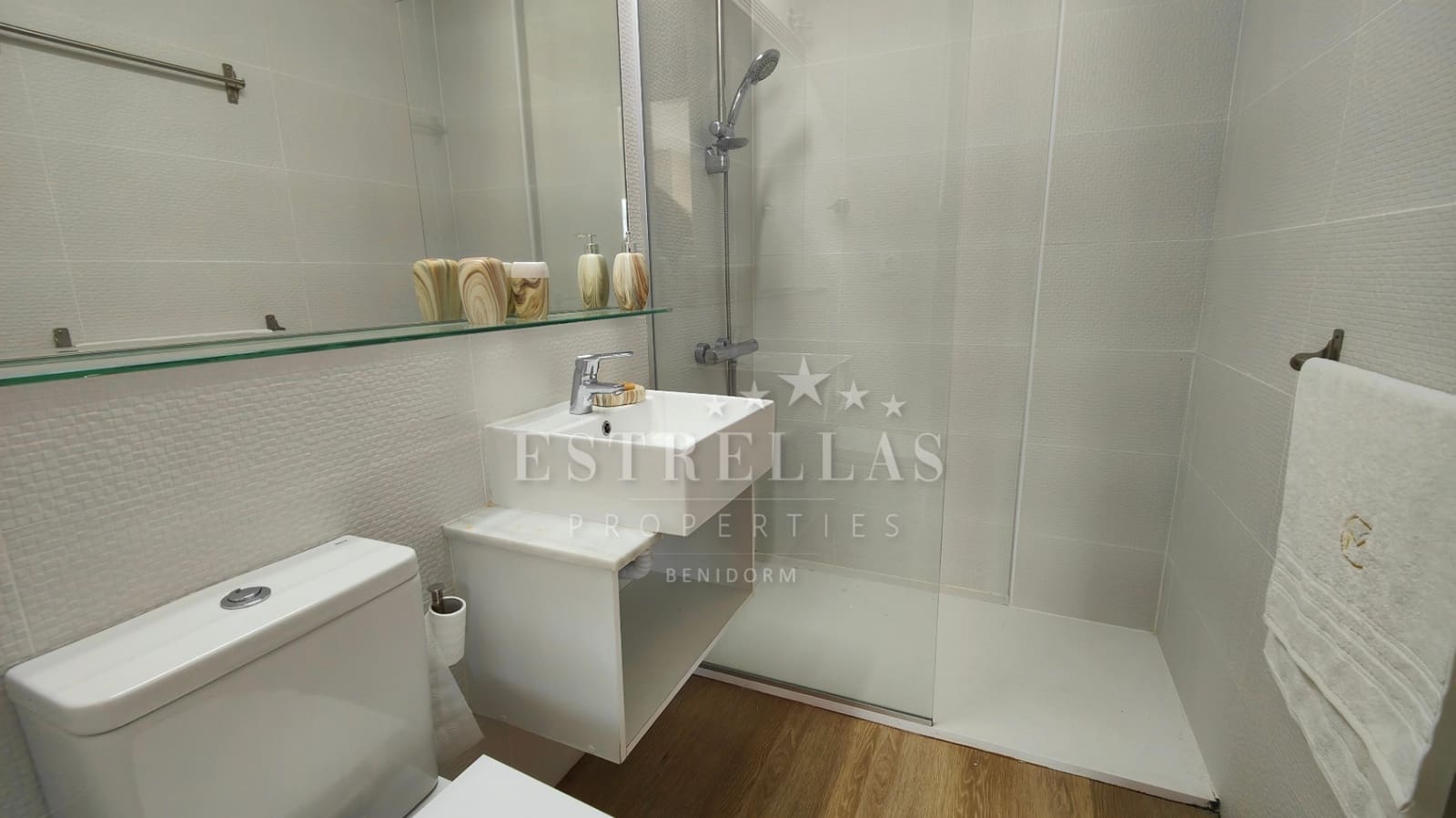 1 sypialnia Apartament na sprzedaż w Benidorm z basenem garażem - 213 000 € (Ref: 8513946)