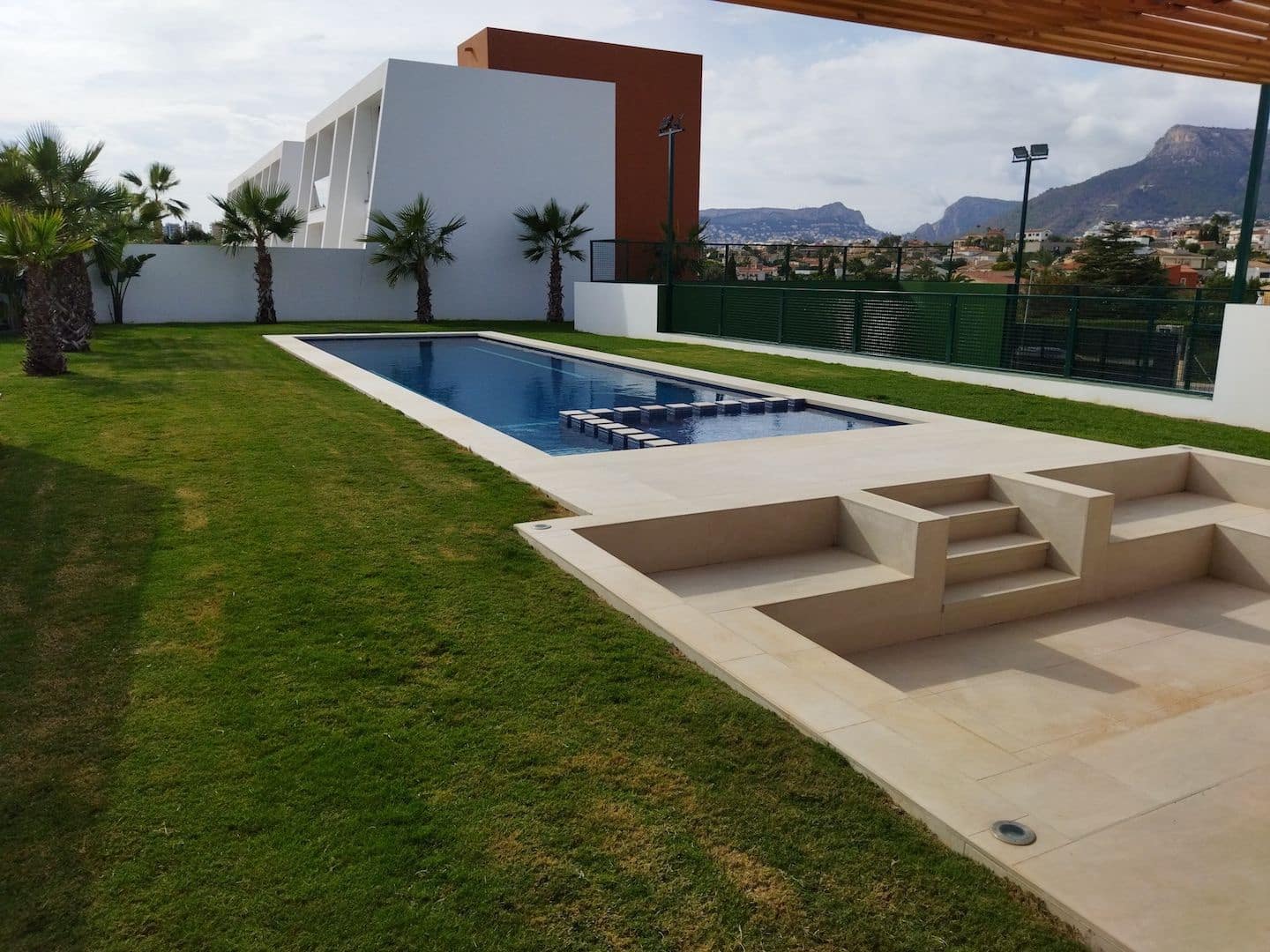 3 slaapkamer Villa te koop in Calpe / Calp met zwembad - € 755.000 (Ref: 9067367)